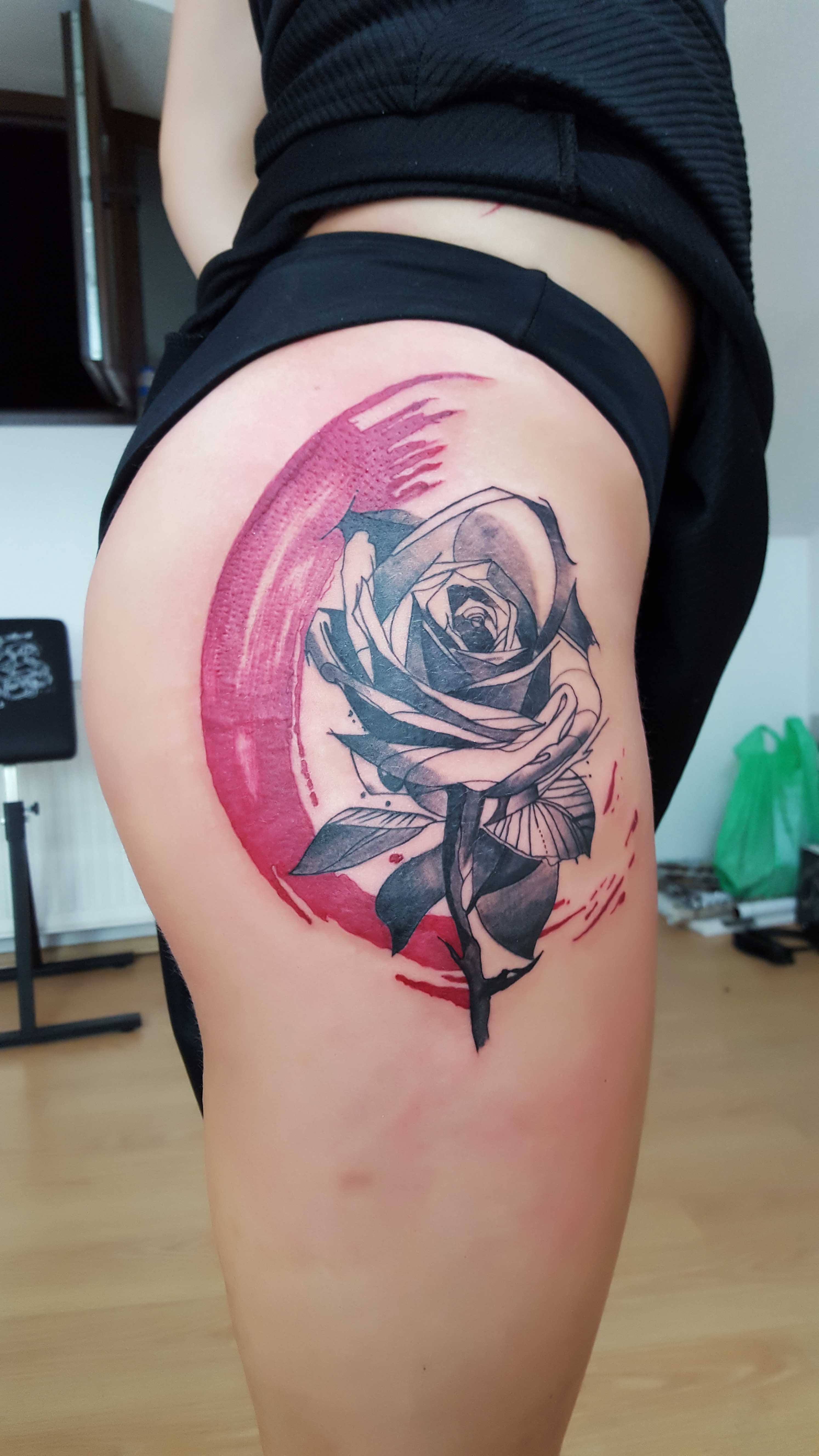 Rose Tattoo Cezar